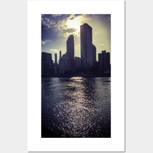 Skyline, Roosevelt Island, New York City Posters and Art